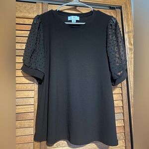 CeCe Black Sheer Puff-Sleeve Tunic Top